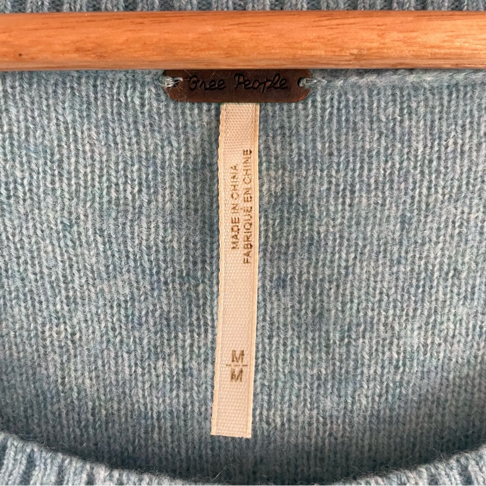 Free People | Relaxed, Slouchy, Light Blue Sweater - Picture 4 of 6